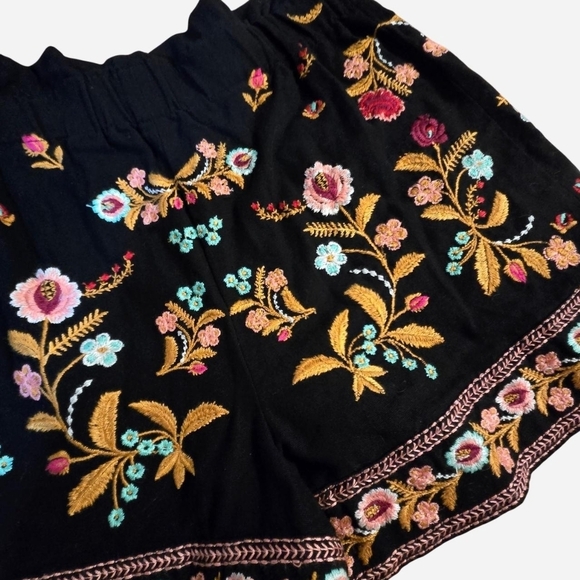 Zara Womens XS Embroidered Mini Skort Wrap Tapestry Floral Boho Hippie Festival - Picture 7 of 7